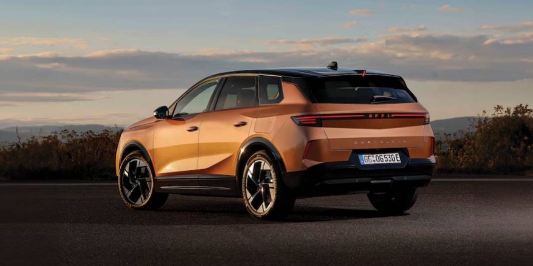 Türkiye'de "Yılın otomobili" için 42 aday 32